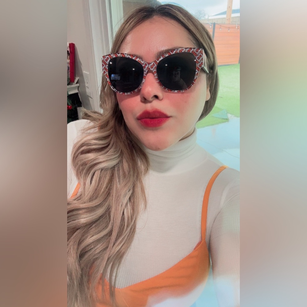 ONE DAY SALE✨

Burberry luxxotica Orange and White Patterned Sunglasses